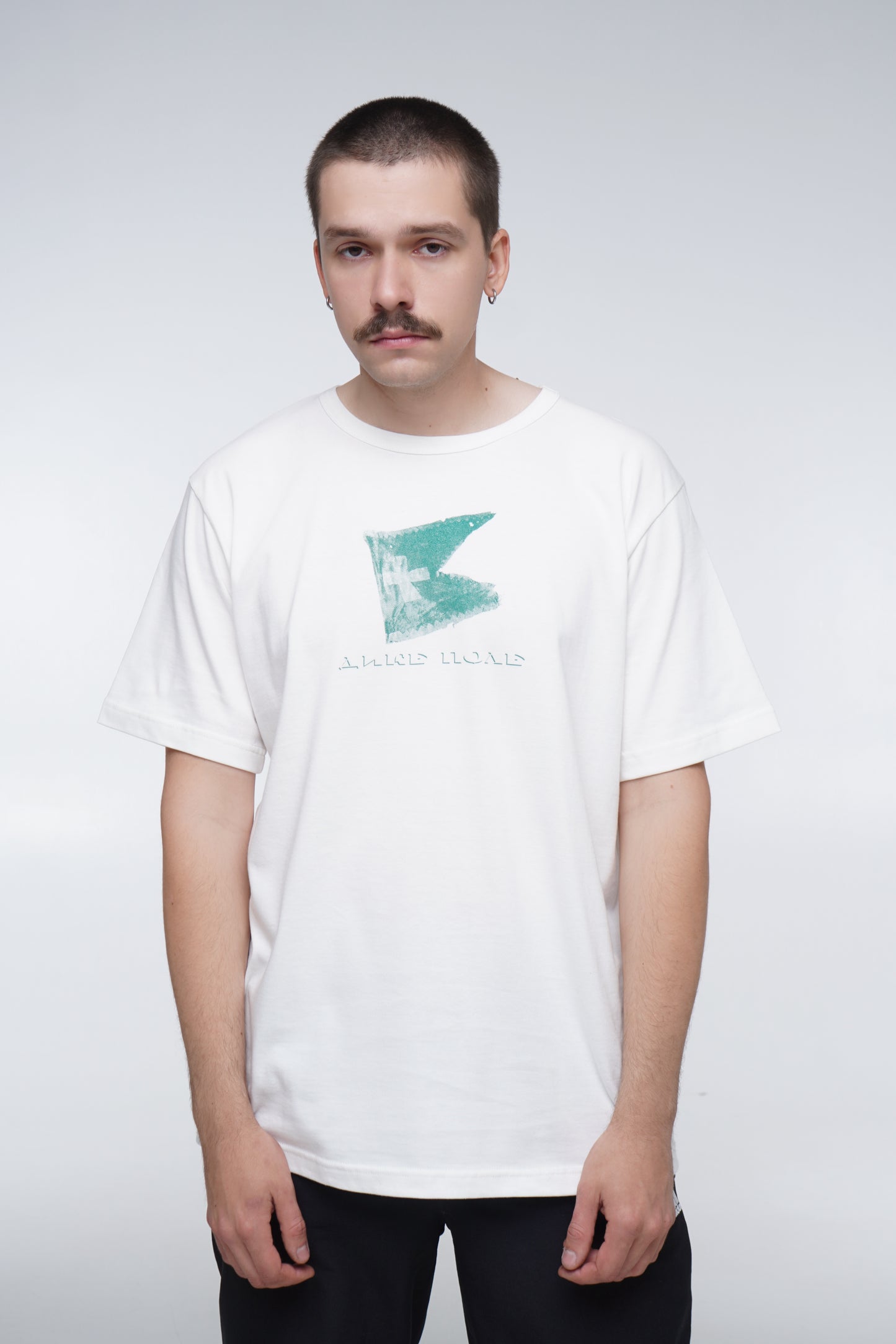 I hate music x Loca Deserta t-shirt