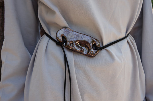 'Horsing around' belt
