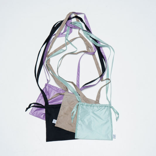 'i need more pockets' cross body bag